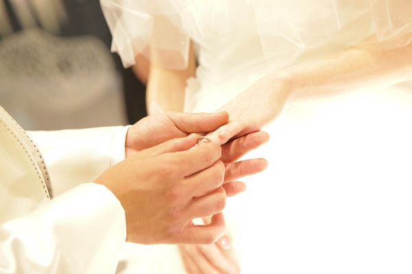 【一生のたからもの♡】結婚指輪にどんな刻印してもらう？