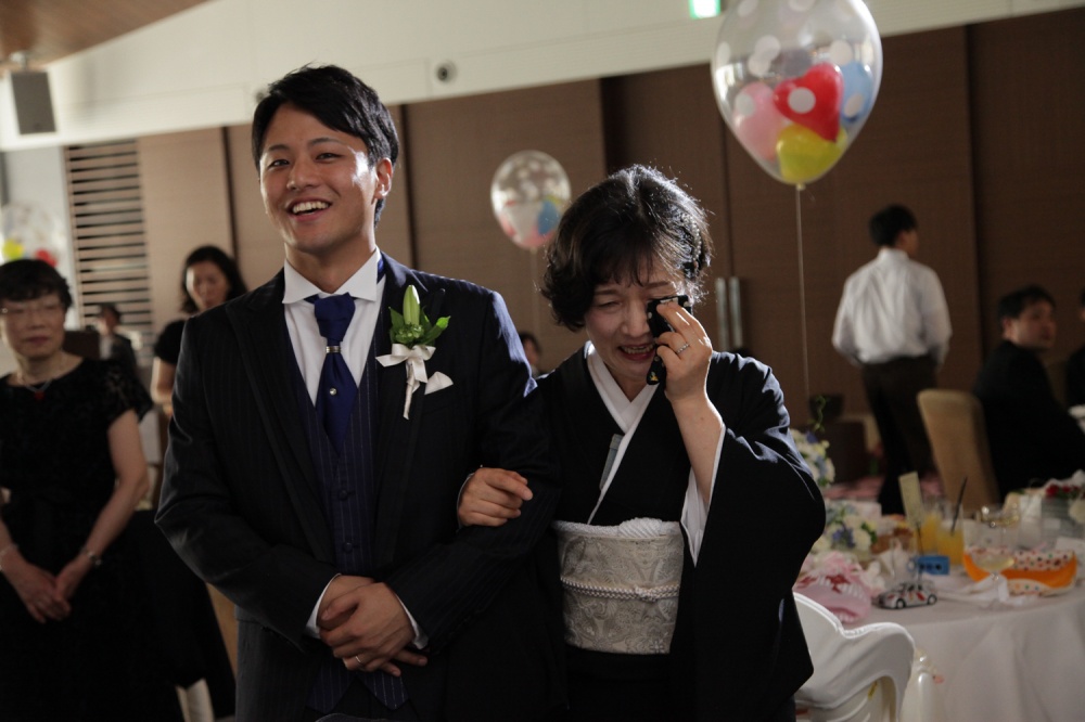 もうすぐ母の日！【結婚式でお母様に感謝を伝えるには…??】おすすめシーンをご紹介します！！